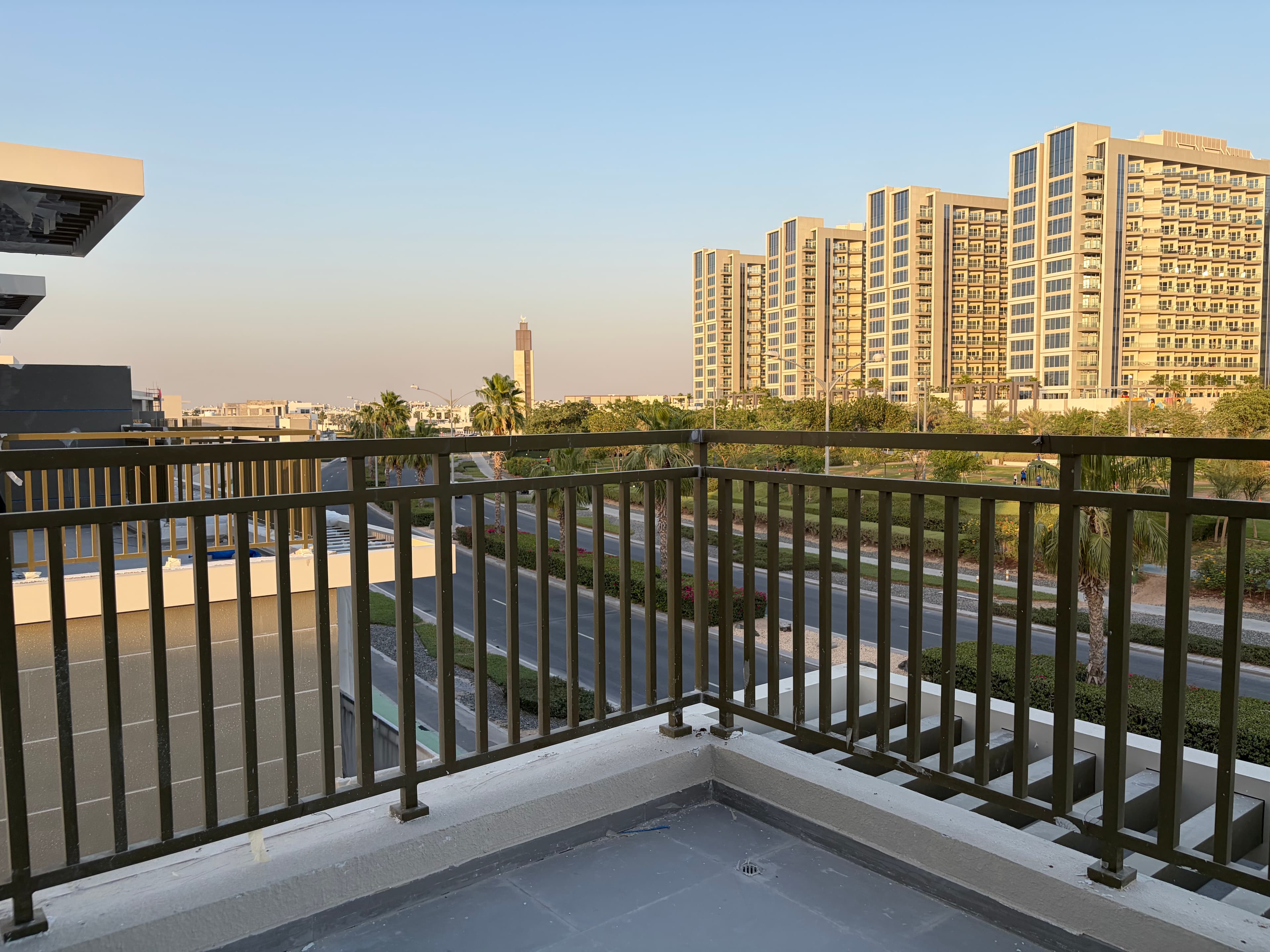 4BR TH + G+2 | Mortgage Approved | Single Row | End