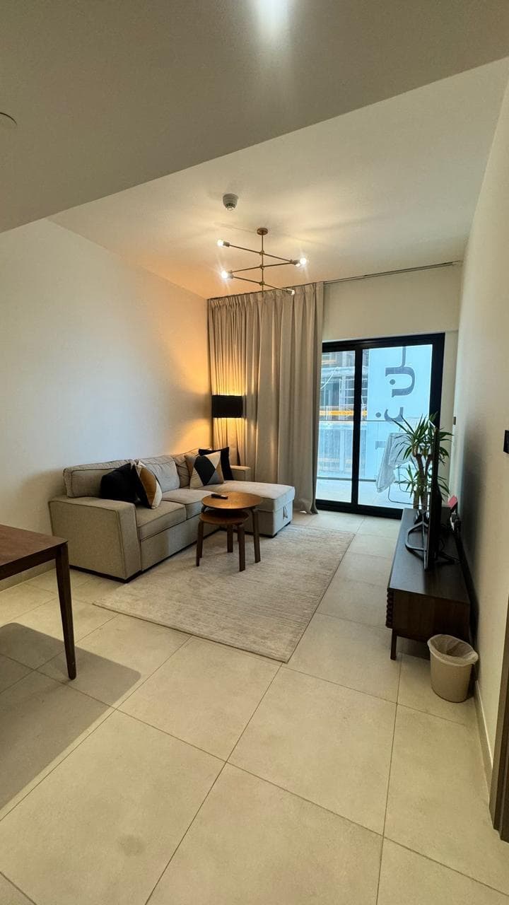 FULLY FURNISHED | READY TO MOVE | HIGH FLOOR
