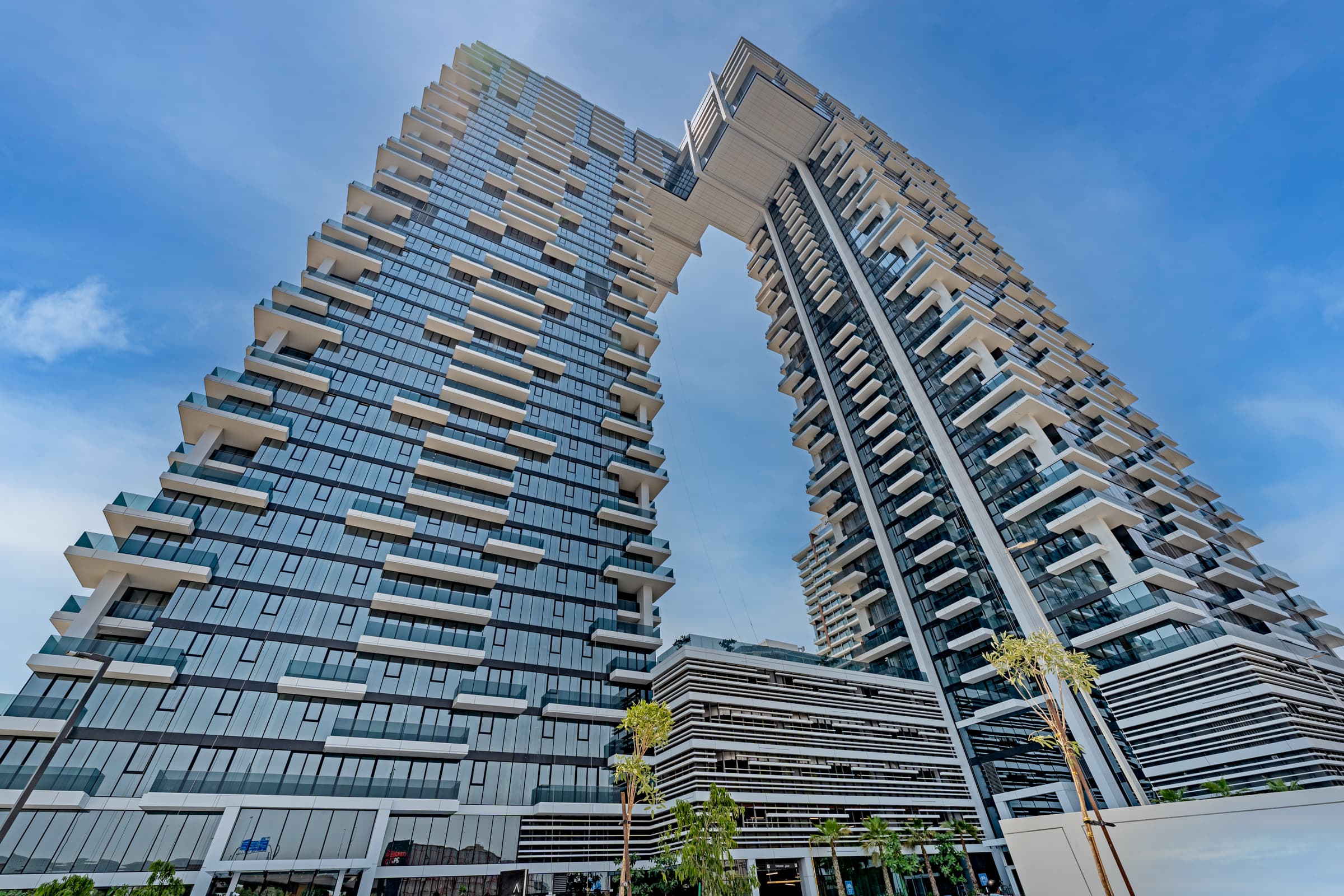 Luxurious Apartment | Ready to Move | Brand New